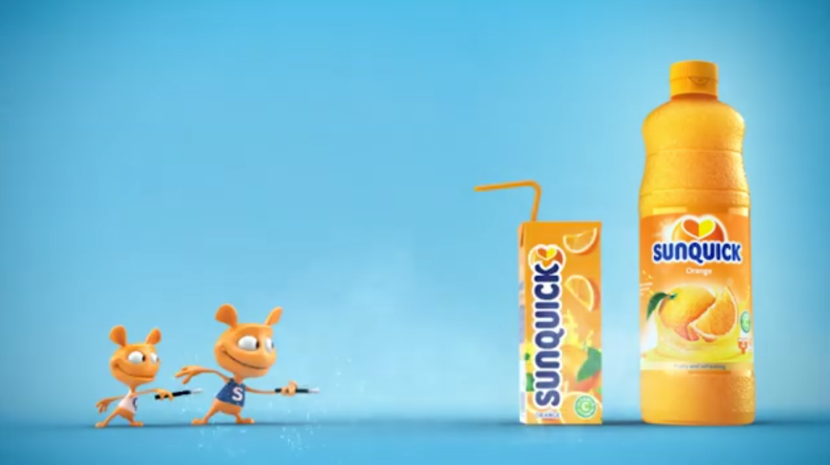 Sun & Quick mascots with Tetra Pak and concentrate